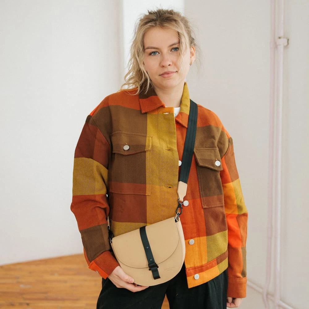 Кроссбоди сумка Gaston Luga Splash Moon Latte - фото 3