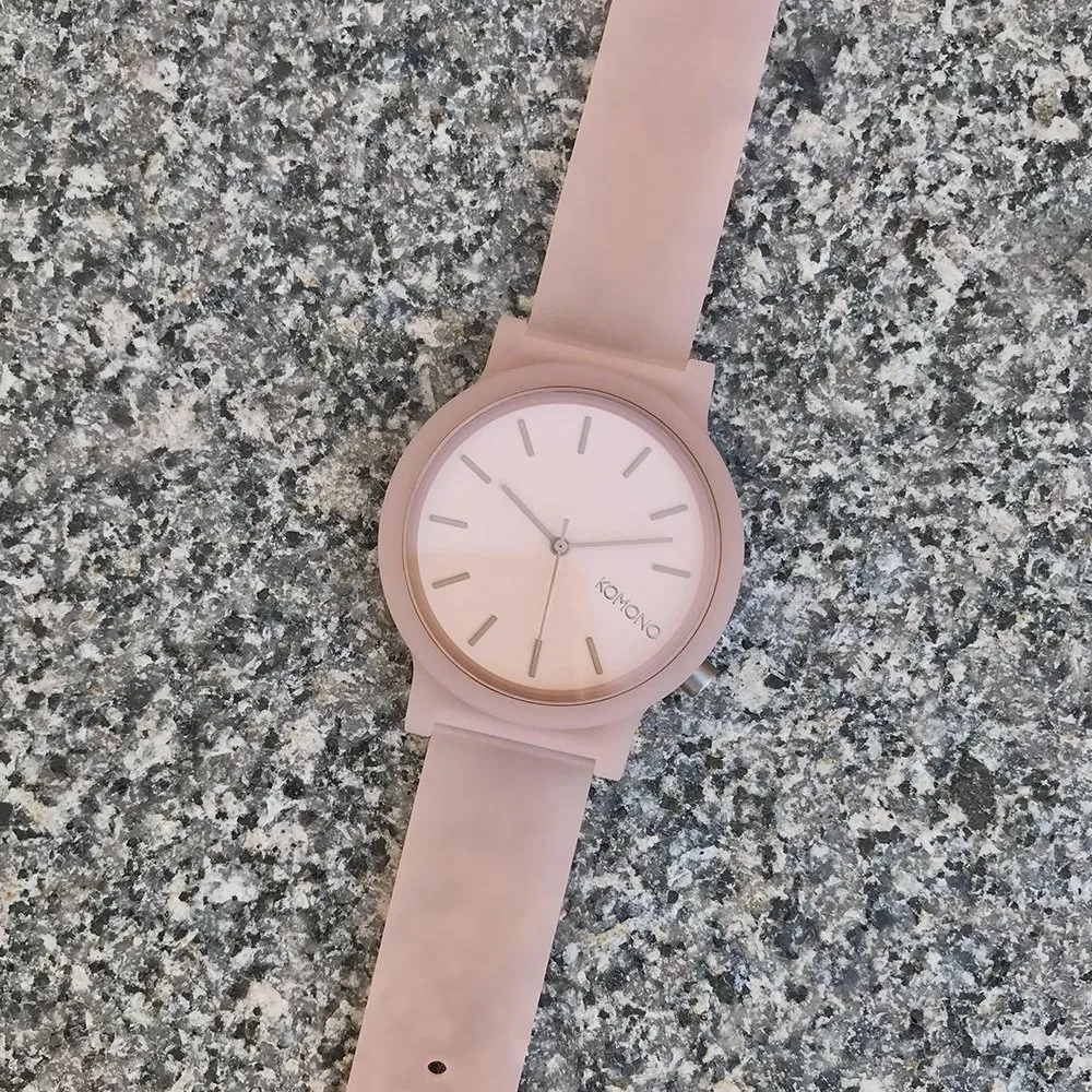 Часы Komono Mono Blush Glow - фото 2