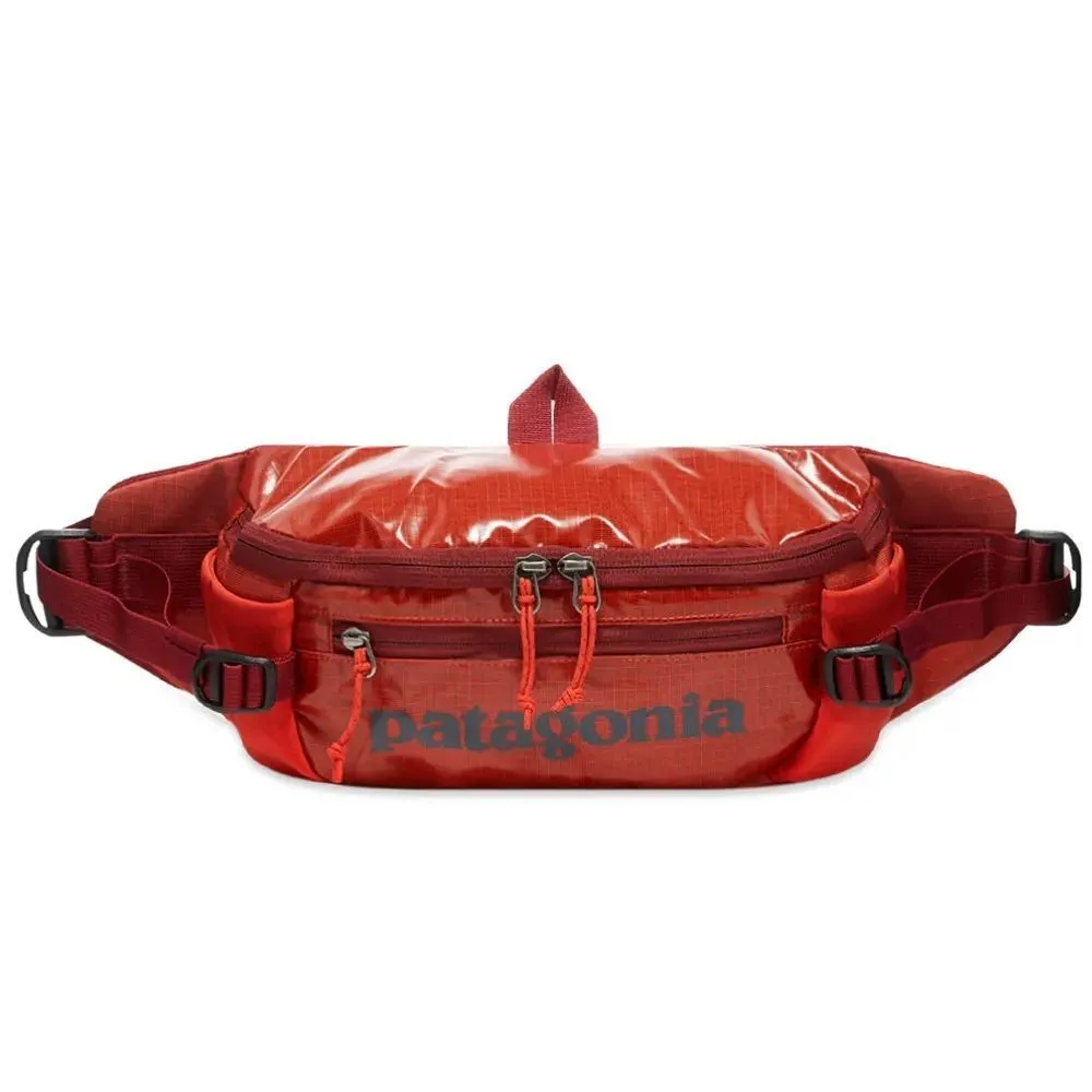 Сумка на пояс Patagonia Black Hole Сatalan Coral - фото 1