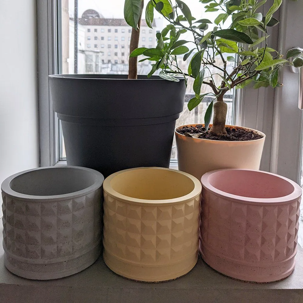 Бетонное кашпо в виде забора ПО-2 розовое - фото 6