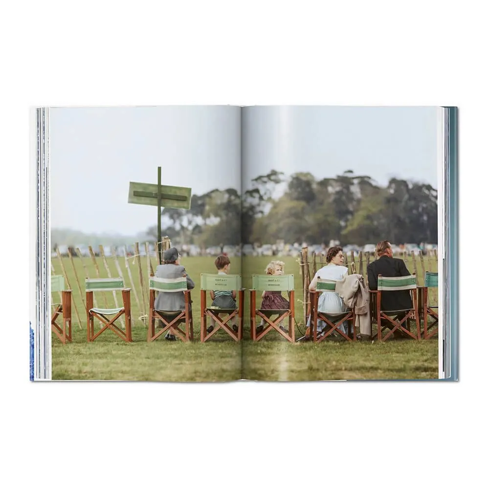 Книга Her Majesty. A Photographic History 1926–2022 - фото 10