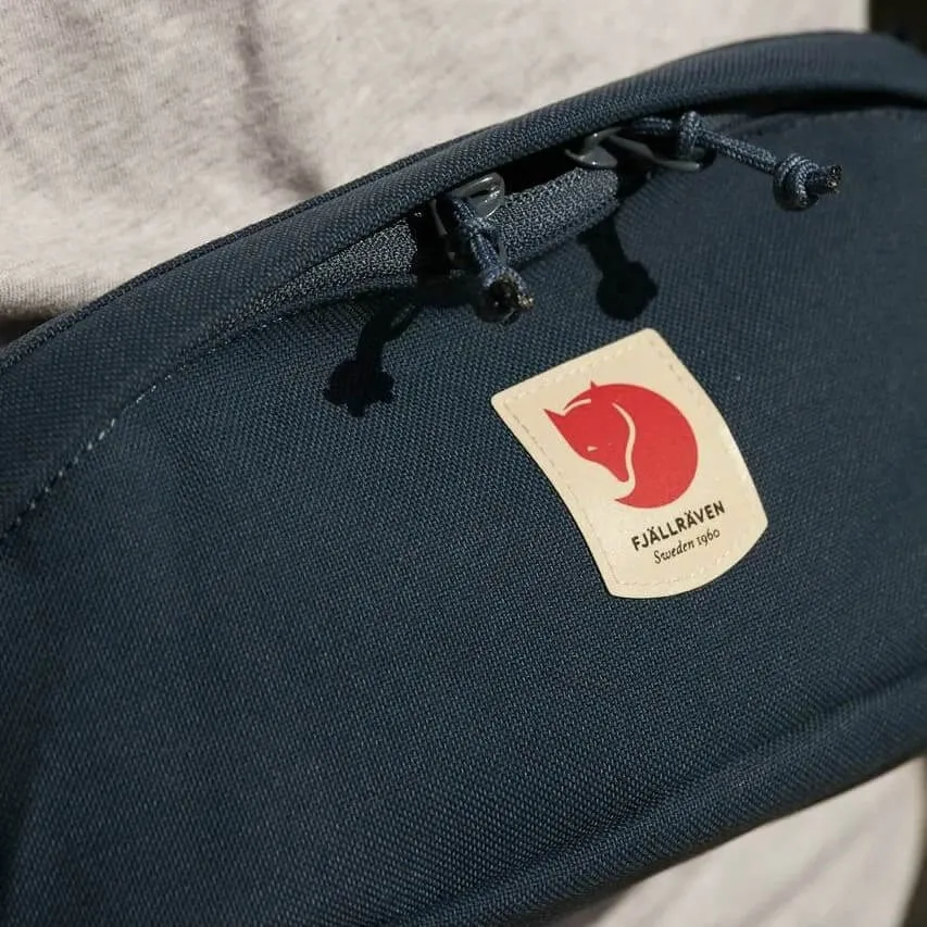 Сумка на пояс Fjallraven Ulvo Hip Pack medium Dark Navy (555) - фото 2