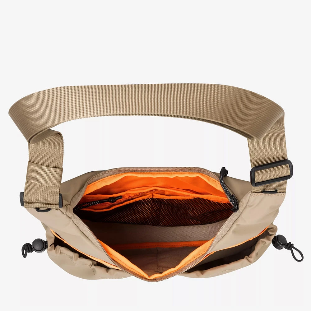 Кроссбоди сумка ELLIKER Bain Sling Bag 6.5L Sand - фото 3