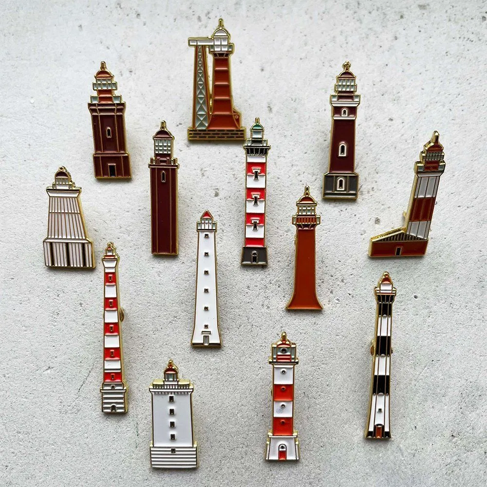 Значки Подписные издания Маяки - фото 1