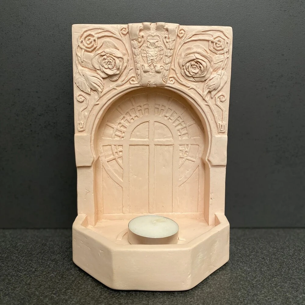 Подсвечник Urban Context - Окно доходного дома Бадаева - фото 1