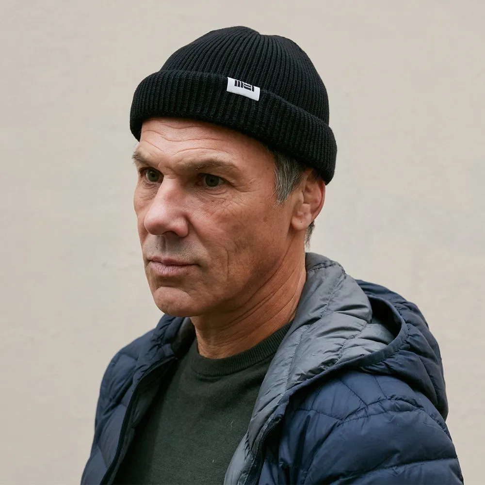 Шапка Меч Knit Short Beanie Black - фото 5