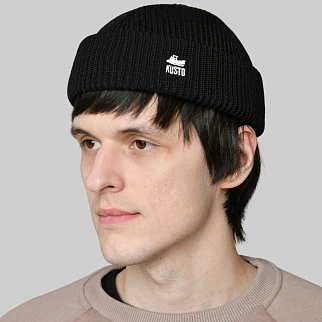Шапка Kusto Pin Short черная с вышивкой
