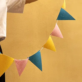 Флажки для вечеринки сине-розово-желтые