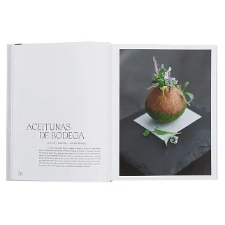 Книга Story on a plate