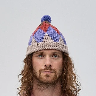 Шапка CHECK YA HEAD ромбы с помпоном 26223/223