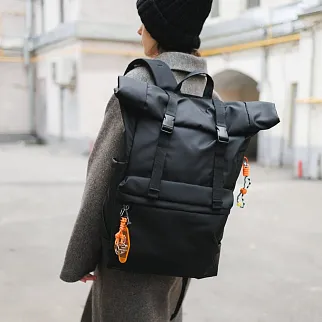 Большой рюкзак-роллтоп Friend Function прорезиненный черный