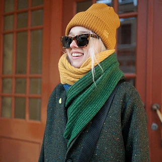 Пальто Friend Function зеленое с цветной крапинкой (50% шерсть)