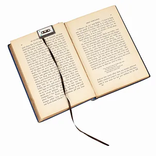 Закладки для книг в виде кассет REX