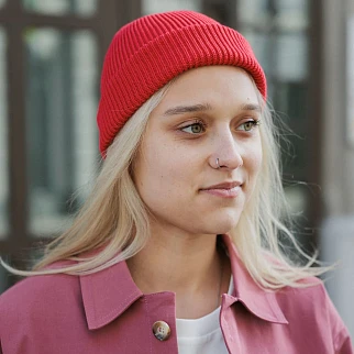 Шапка CHECK YA HEAD красная 25220/33