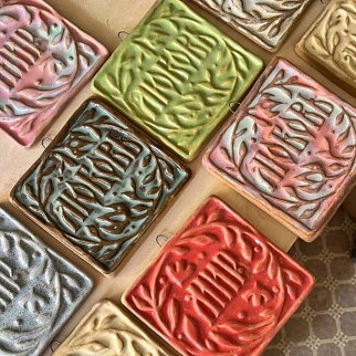 Изразец Любовь