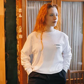 Лонгслив Akomplice Love Over Fear Embroidered White