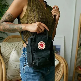 Сумка Fjallraven Kanken Sling Black (550)