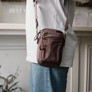 Мини-сумка через плечо SHU рипстоп коричневая