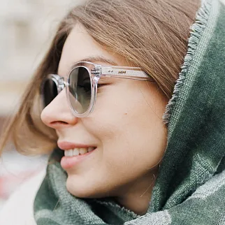 Очки MESSYWEEKEND Bille Crystal Green