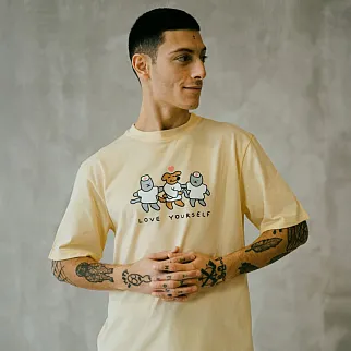 Оверсайз футболка Barking Store Love yourself мужская желтая
