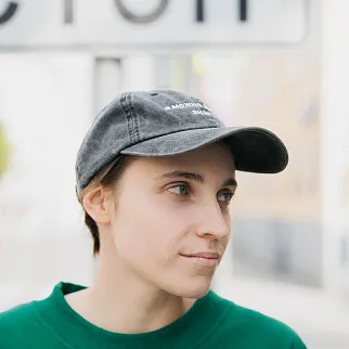 Кепка Friend Function а можно другой знак? черная со светонакопительной нитью