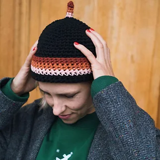 Шапка CHECK YA HEAD черная 2567/1