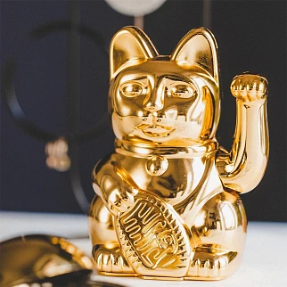 Манэки-нэко - Lucky Cat золотой