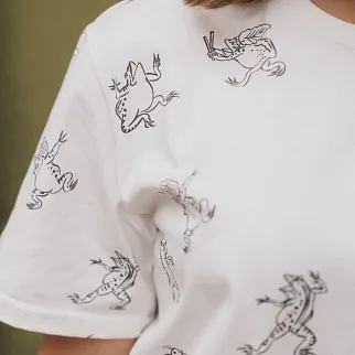 Футболка Friend Function Беспокойные лягушки белая