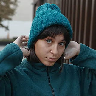 Шапка шерстяная Friend Function Крупной Вязки Изумрудная