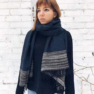 Большой шерстяной шарф Blueberry Night Folk