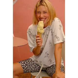 Футболка Friend Function Беспокойный заяц