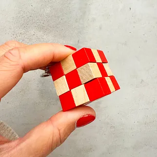 Брелок-кубик-головоломка Fridolin