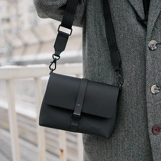 Кроссбоди сумка Gaston Luga Splash Black