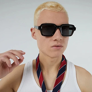 Очки Komono Lionel Black Tortoise