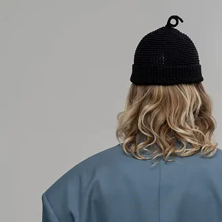 Шапка CHECK YA HEAD черная 25225/1