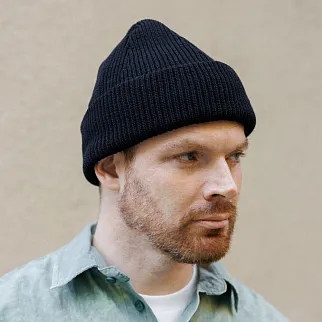 Шапка Kusto Funky One черная