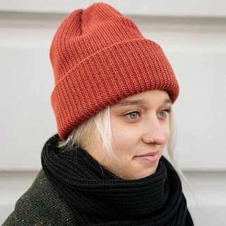 Шапка Kusto Heat терракот с вышивкой