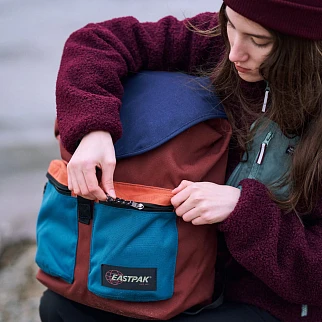 Рюкзак EASTPAK Chapel Hill Pak'r VintageBlocRust