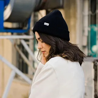 Шапка-бини Friend Function черная