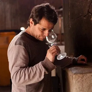 Книга Out of the Jar