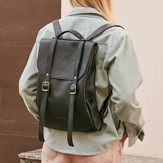 Кожаный рюкзак Kokosina средний черный