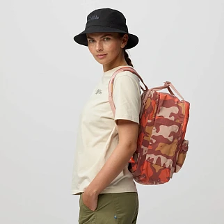 Рюкзак Fjallraven Kanken Graphics Laptop 15 Nimbus Blue - Hidden Animals