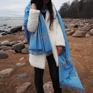 Большой шерстяной шарф Sky Blue Folk