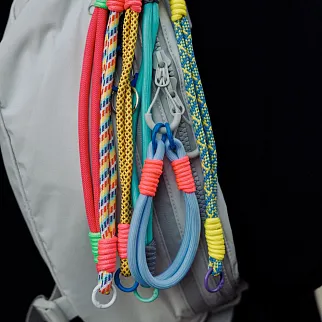 Подвес-шнур Friend Function для брелока или ключей (разные цвета)