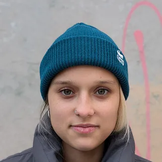 Шапка Kusto One морская волна с вышивкой