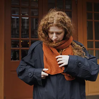 Шарф Kusto Kelp терракотовый