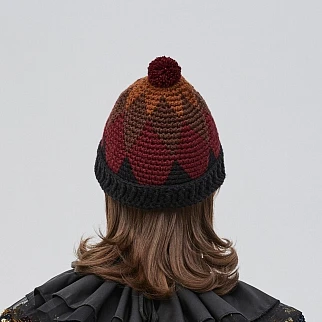 Шапка CHECK YA HEAD ромбы с помпоном 26223/1