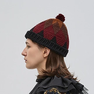 Шапка CHECK YA HEAD ромбы с помпоном 26223/1