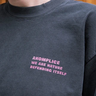 Футболка Akomplice Buttons Tee Vintage Black