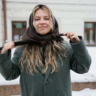 Косынка Friend Function шерстяная и горько-шоколадная 